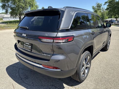 New 2026 Jeep Grand Cherokee Limited AWD/4WD image 4