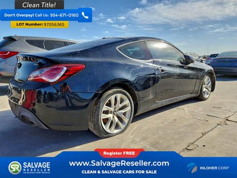 Used 2013 Hyundai Genesis 2.0T image 4