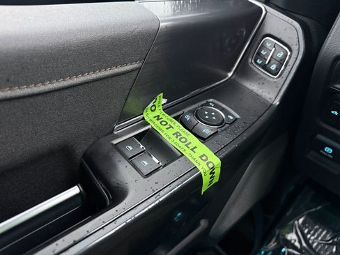 Used 2022 Ford F150 Raptor w/ Equipment Group 801A High image 11