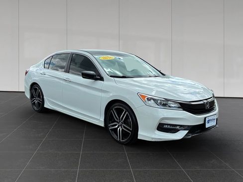 Used 2016 Honda Accord Sport image 7