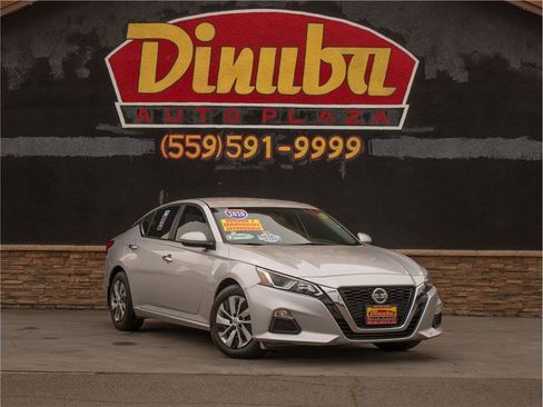 Used 2020 Nissan Altima 2.5 S image 1