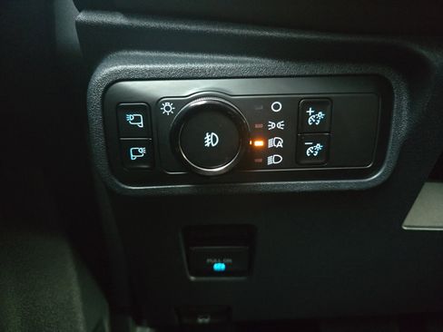 Used 2024 Ford Bronco Outer Banks image 23