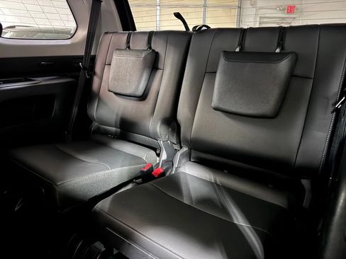 Used 2014 Toyota 4Runner SR5 Premium w/ Convenience Package AWD/4WD image 16