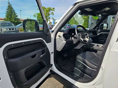 Used 2025 Land Rover Defender 110 S AWD/4WD image 16