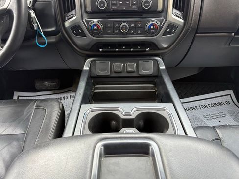 Used 2014 Chevrolet Silverado 1500 LTZ Z71 AWD/4WD image 30
