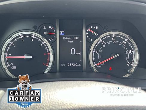 Used 2024 Toyota 4Runner TRD Off-Road Premium AWD/4WD image 22
