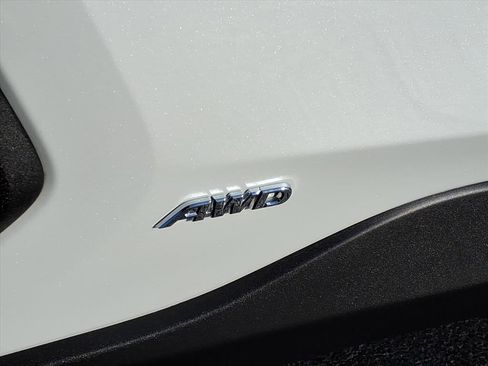 Used 2024 Toyota RAV4 XLE Premium image 10