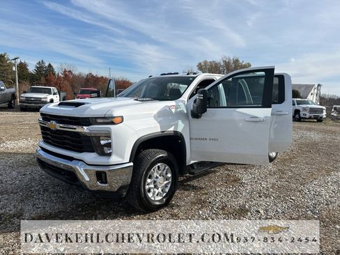 Used 2025 Chevrolet Silverado 2500 LT w/ All Star Edition image 23