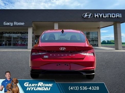 Used 2023 Hyundai Elantra SEL FWD image 12