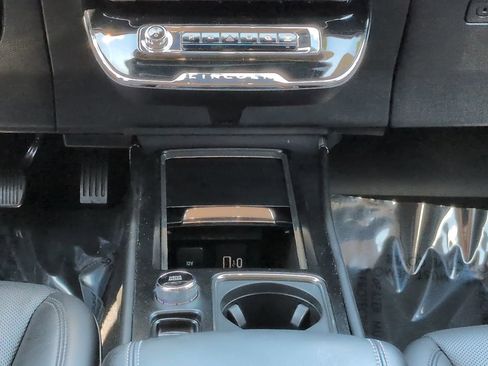 Certified 2024 Lincoln Corsair Grand Touring AWD/4WD image 19