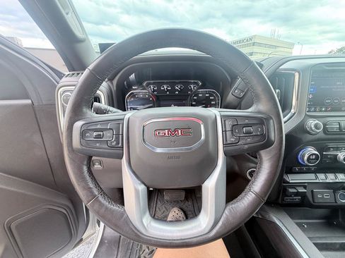 Used 2022 GMC Sierra 1500 SLT w/ SLT Premium Package AWD/4WD image 14