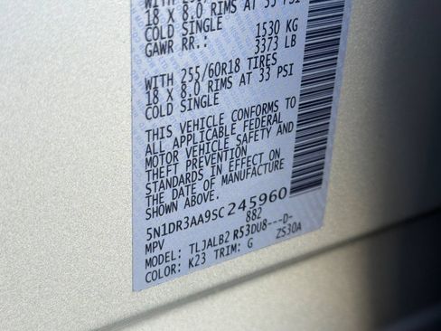Used 2025 Nissan Pathfinder S FWD image 34