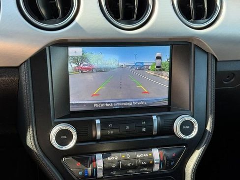 Used 2022 Ford Mustang Premium RWD image 20