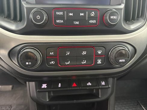 Used 2016 GMC Canyon SLE w/ SLE Convenience Package image 10