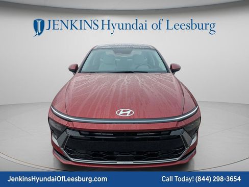 Certified 2024 Hyundai Sonata SEL w/ Convenience Package FWD image 8