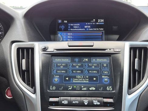 Used 2015 Acura TLX V6 w/ Technology Package FWD image 20