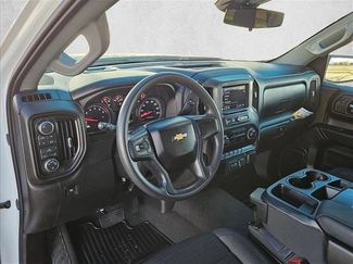 New 2026 Chevrolet Silverado 1500 Custom video 3