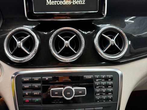 Used 2014 Mercedes-Benz CLA 250 image 27