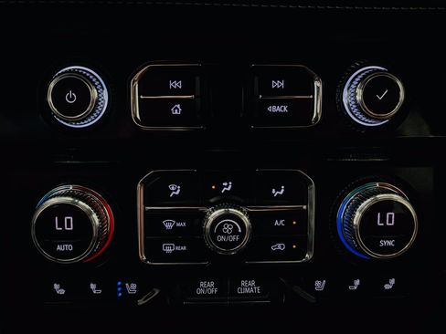 Used 2023 GMC Yukon Denali Ultimate AWD/4WD image 55