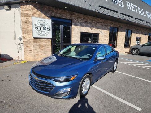 Used 2024 Chevrolet Malibu LS w/ LPO, Floor Liner Package image 1