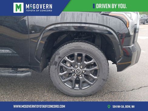 Used 2023 Toyota Tundra Platinum AWD/4WD image 11