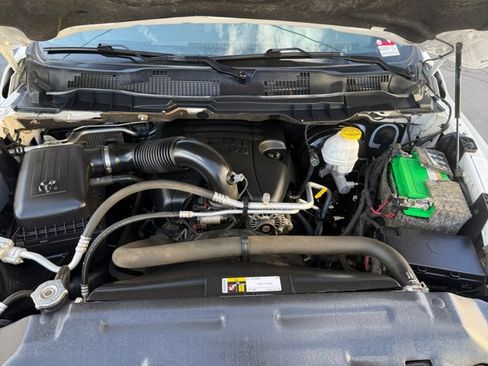 Used 2019 RAM 1500 Express w/ Wheel & Sound Group AWD/4WD image 18