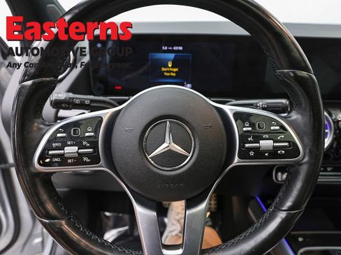 Used 2022 Mercedes-Benz GLA 250 4MATIC w/ AMG Line image 10