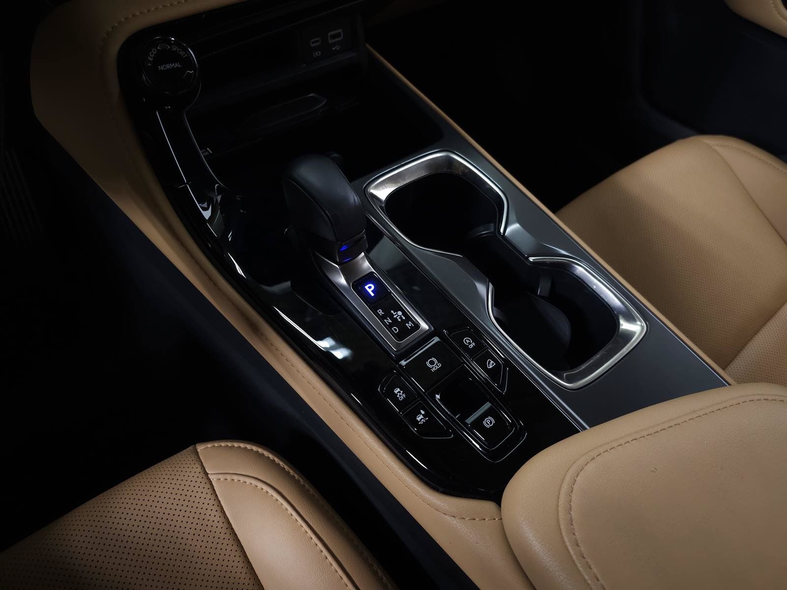 Used 2024 Lexus NX 350 AWD w/ Cold Area Package image 27