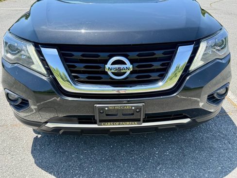 Used 2019 Nissan Pathfinder SV AWD/4WD image 14