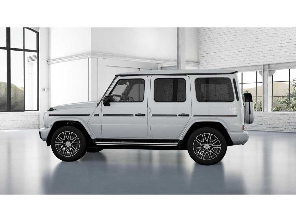 New 2027 Mercedes-Benz G 580 e image 32