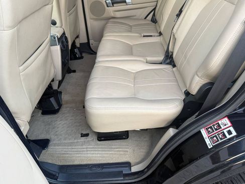 Used 2013 Land Rover LR4 HSE AWD/4WD image 35