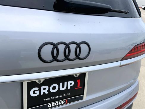 Used 2021 Audi SQ7 Prestige AWD/4WD image 30