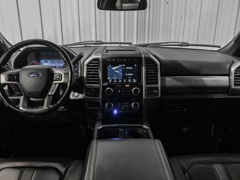 Used 2019 Ford F250 Platinum w/ Platinum Ultimate Package AWD/4WD image 13