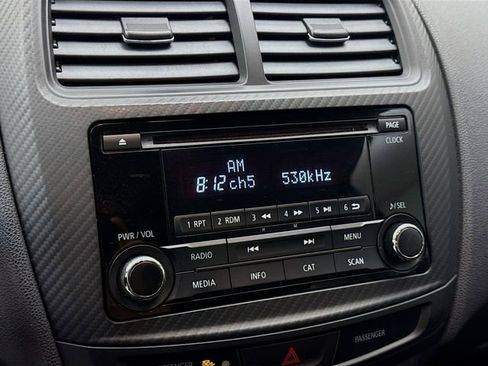 Used 2016 Mitsubishi Outlander Sport ES image 13