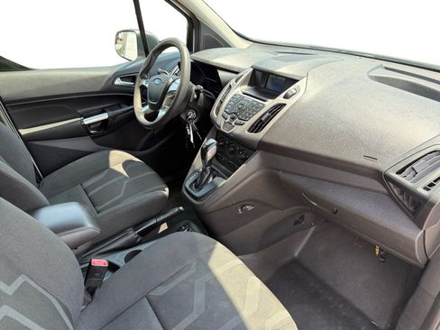 Used 2016 Ford Transit Connect XLT FWD image 11
