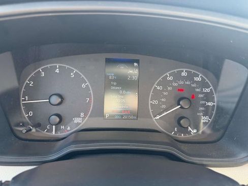 Certified 2024 Toyota Corolla Cross L image 19