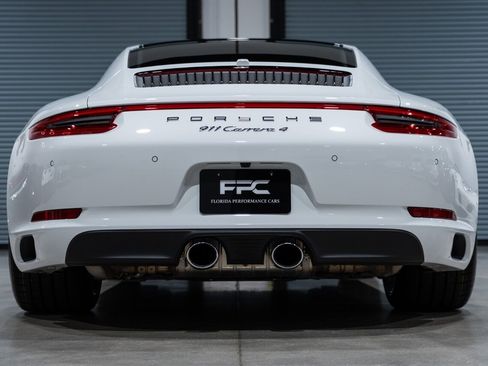 Used 2019 Porsche 911 Carrera 4 AWD/4WD image 64