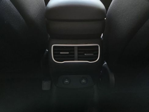 Used 2022 Hyundai Santa Fe Blue image 15