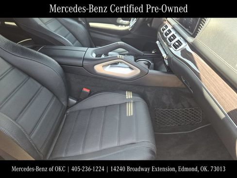 Used 2021 Mercedes-Benz GLS 580 4MATIC image 11