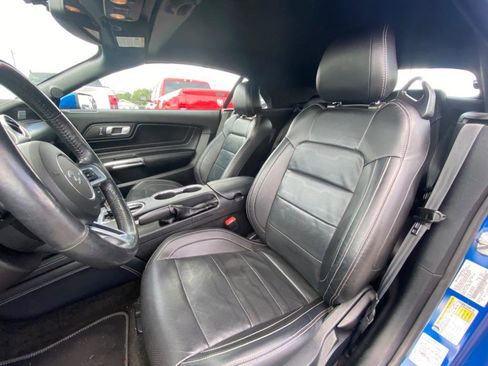 Used 2018 Ford Mustang Premium w/ Equipment Group 201A image 11