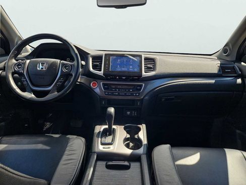 Certified 2017 Honda Pilot EX-L image 11