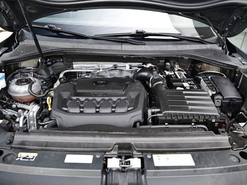 Used 2022 Volkswagen Tiguan SE image 30