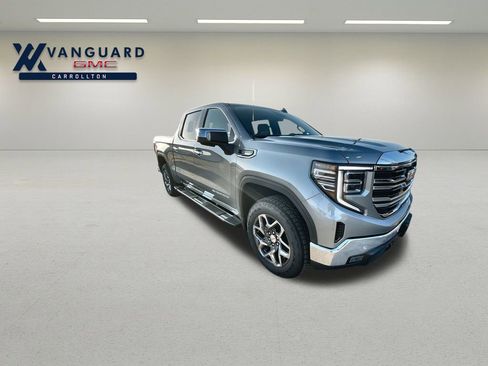 New 2026 GMC Sierra 1500 SLT image 2