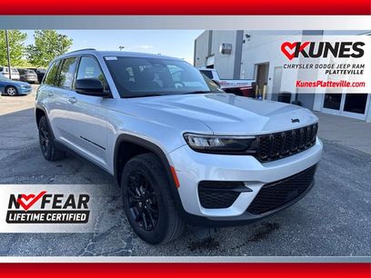 Used 2024 Jeep Grand Cherokee Altitude