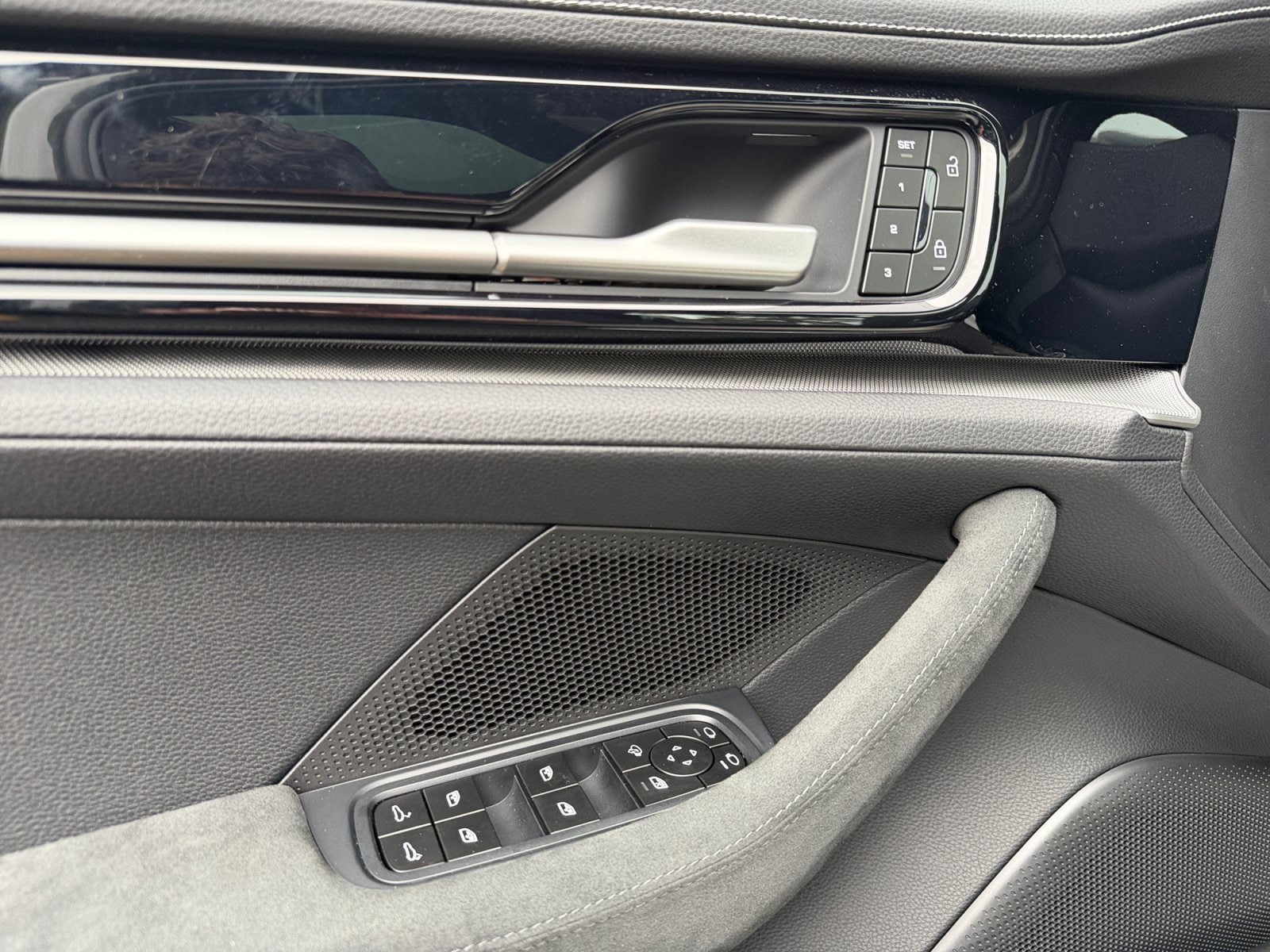 New 2026 Porsche Panamera 4 AWD/4WD image 23