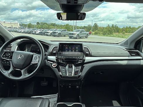 Used 2023 Honda Odyssey Touring image 26