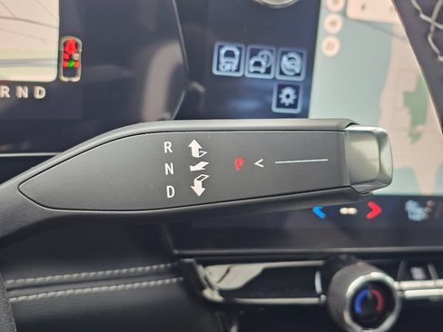 New 2026 Chevrolet Blazer EV LT AWD/4WD image 33