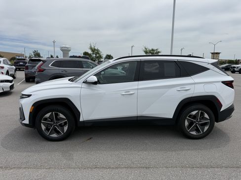 Used 2025 Hyundai Tucson SEL AWD/4WD image 2