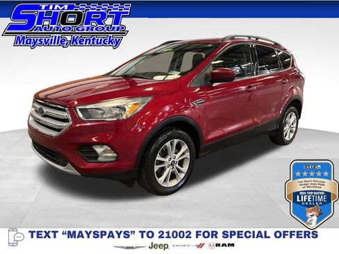 Used 2018 Ford Escape SE w/ SE Sync 3 Package image 1