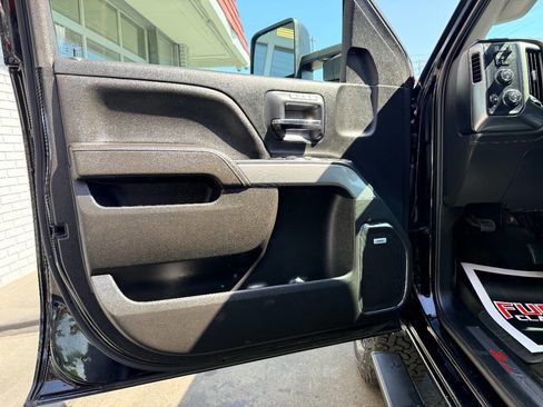 Used 2018 Chevrolet Silverado 2500 LTZ w/ Duramax Plus Package AWD/4WD image 17